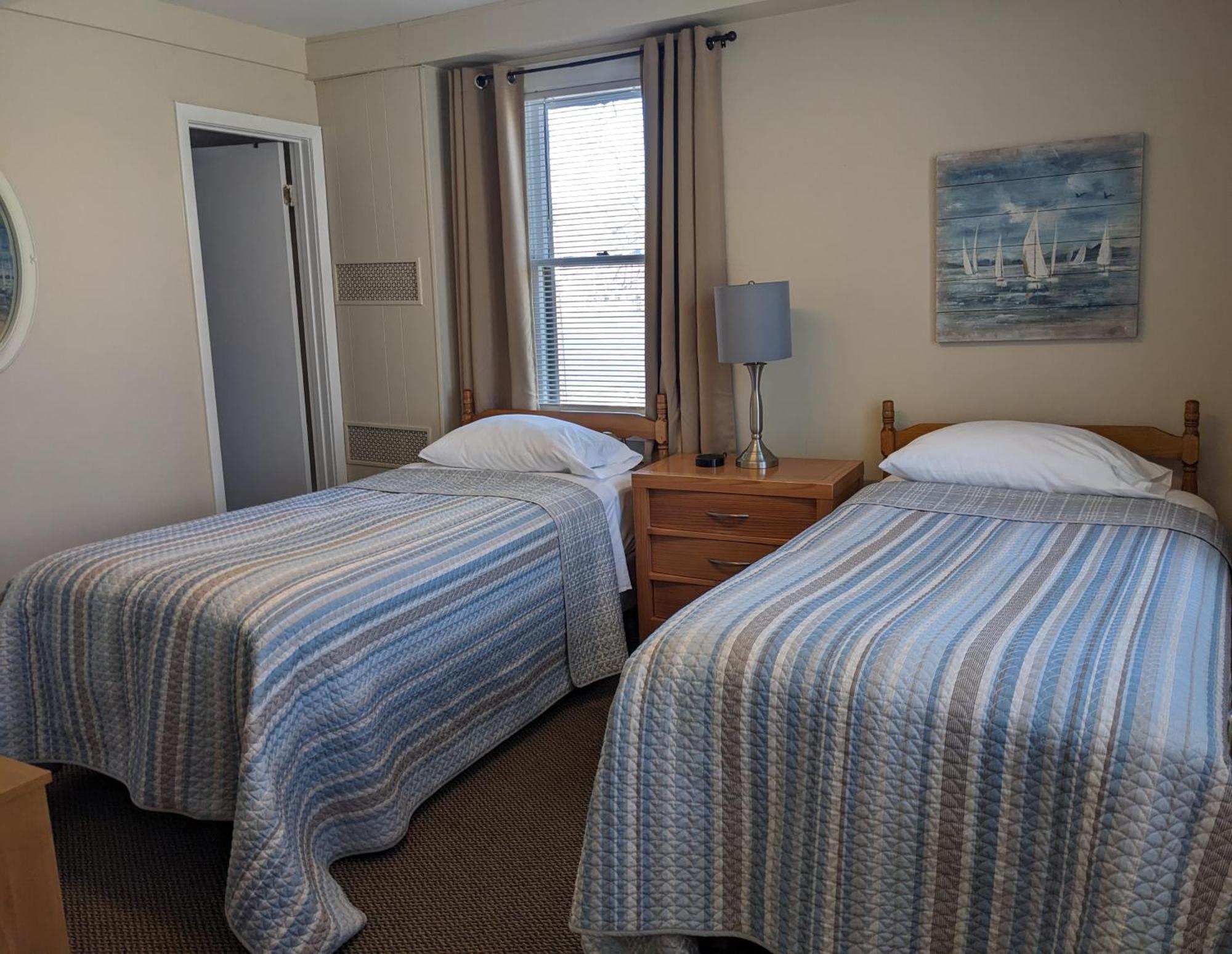 Casual Living Extended Stay Hotels Algonquin Exterior photo